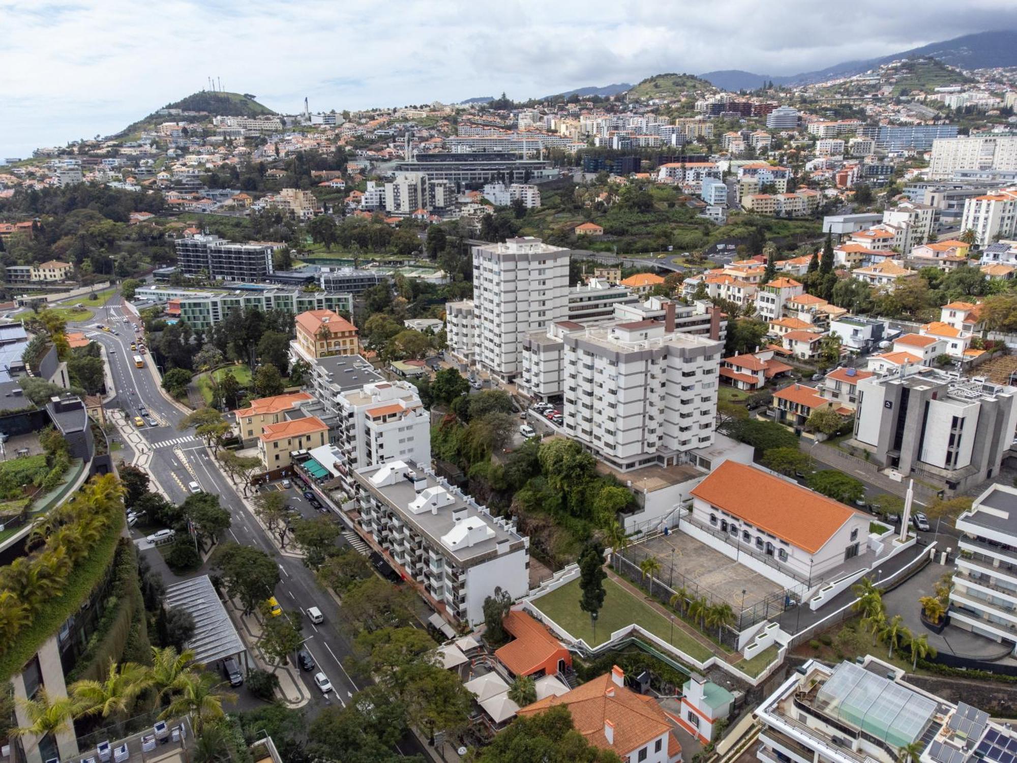 Social Lodge - Hollywood Funchal  Ngoại thất bức ảnh